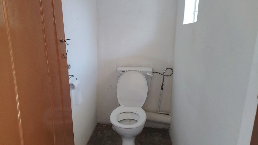 5 Bedroom Property for Sale in Flamwood North West